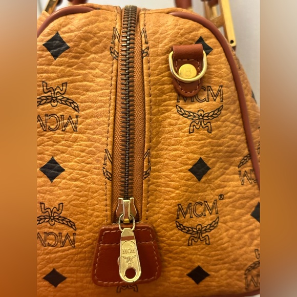✨Sold❗️❗️❗️Authentic Vintage Germany MCM ✨ - Picture 13 of 17